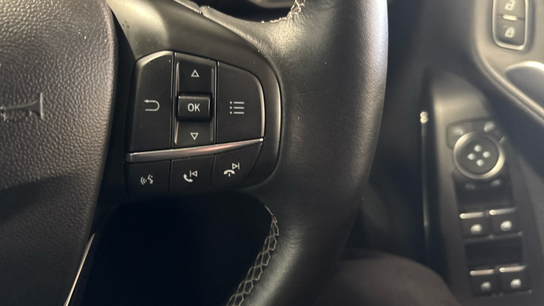 Ford Fiesta 1.0 EcoBoost Hybrid mHEV 125 Vignale Edition 5dr Petrol Hatchback